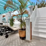 Orange Light With Private Pool * Corralejo