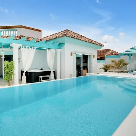 Orange Light With Private Pool Villa