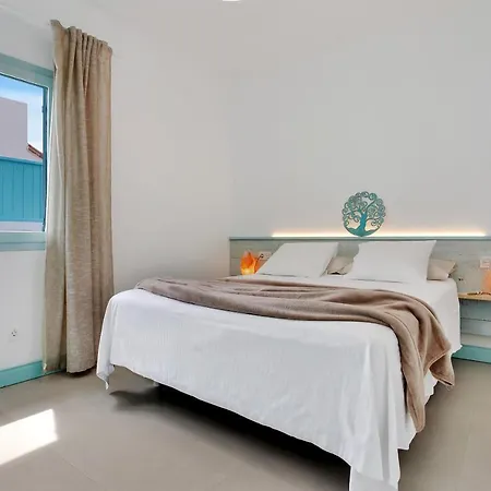 Orange Light With Private Pool Corralejo