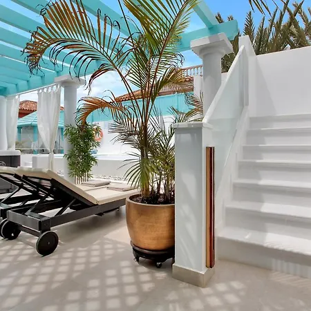 Orange Light With Private Pool Villa Corralejo